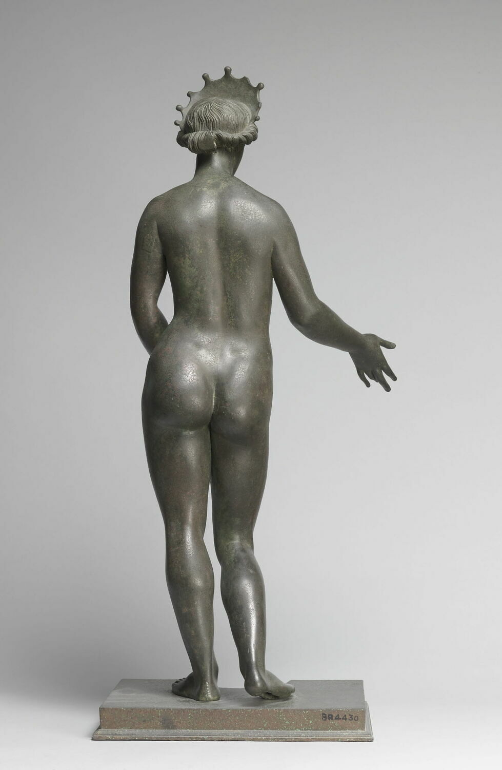 Back view of the Venus bronze of Sidon