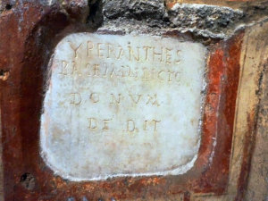 Marble slab with inscription from Mitreo Barberini
