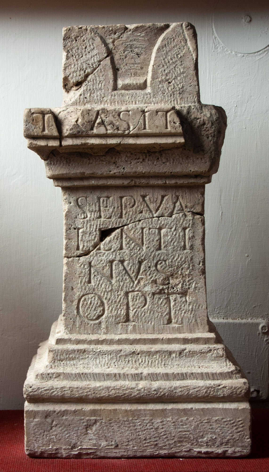 Altar to Transitus from Sárkeszi